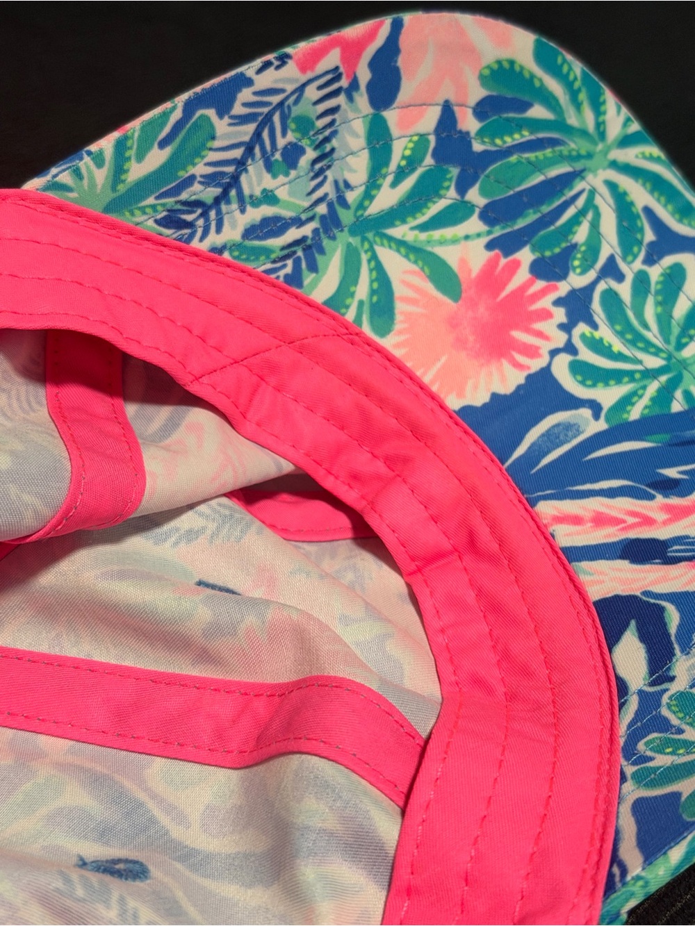 Lilly Pulitzer Women’s Tropical Print Baseball Cap New without Tags - Picture 2 of 4